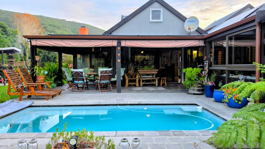 3 Bedroom Property for Sale in Brenton On Lake Western Cape